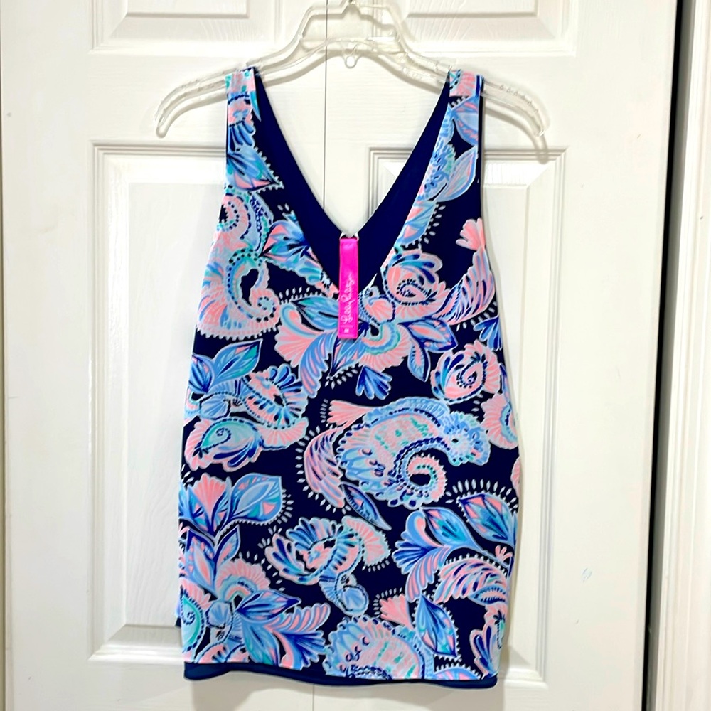 Lilly Pulitzer v neck reversible top